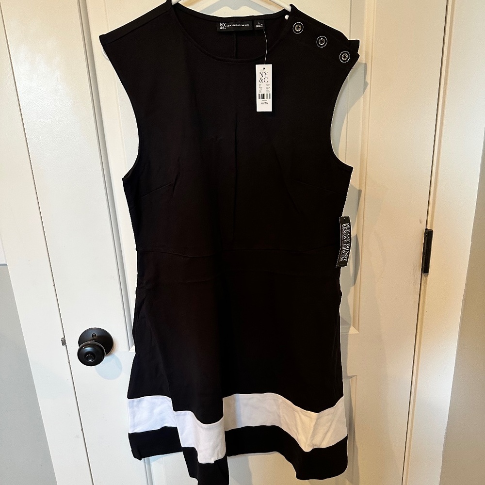 NY&C black dress large, NWT